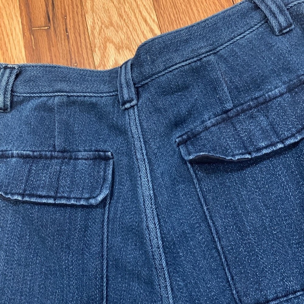 Jeans - Picture 7 of 8